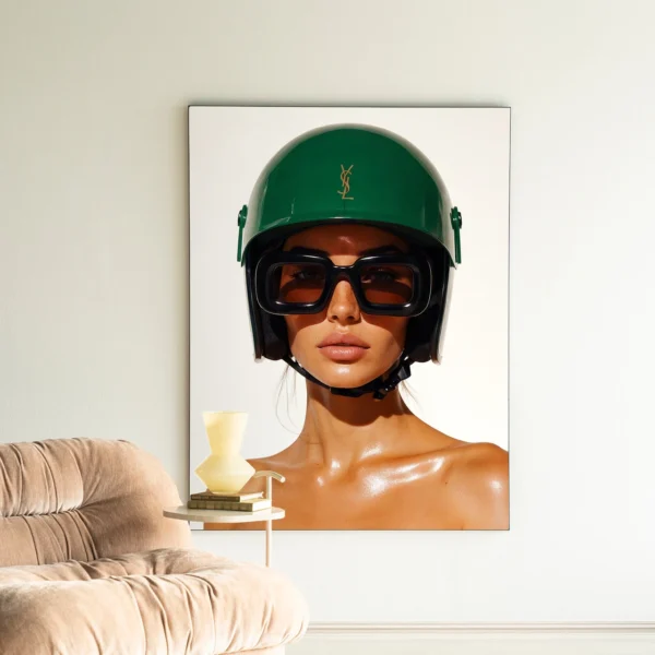 Saint Laurent Helmet - Wandkleed