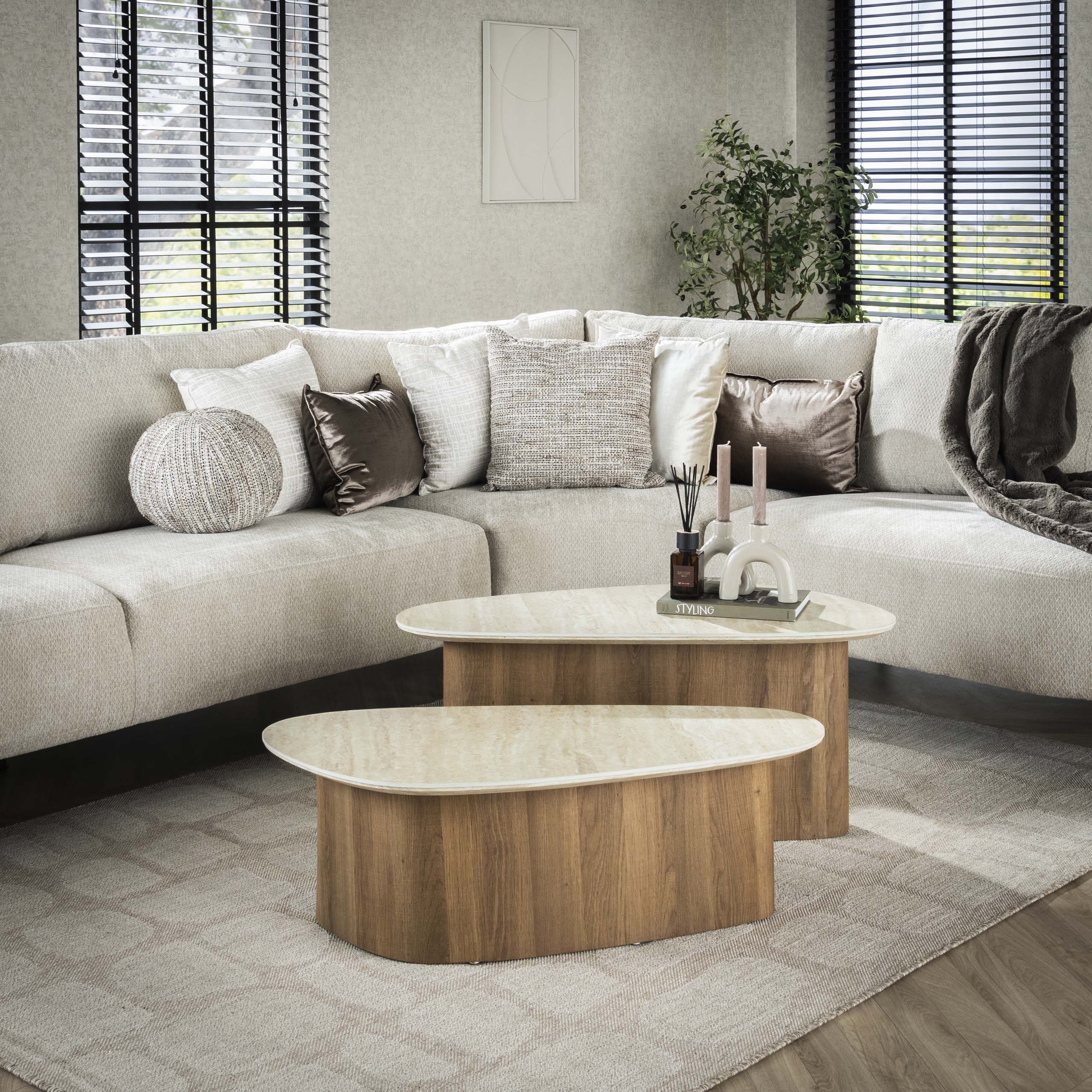 Salontafel Romano driehoekig set/2