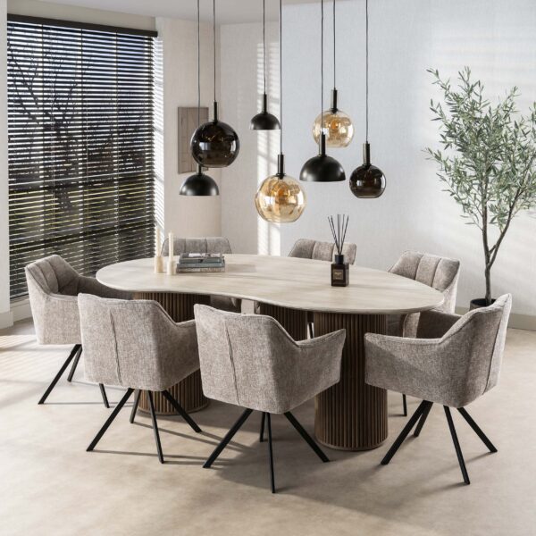 Eettafel Romano niervormig 215