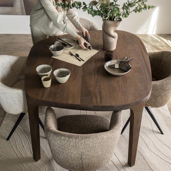 Eettafel Taylor