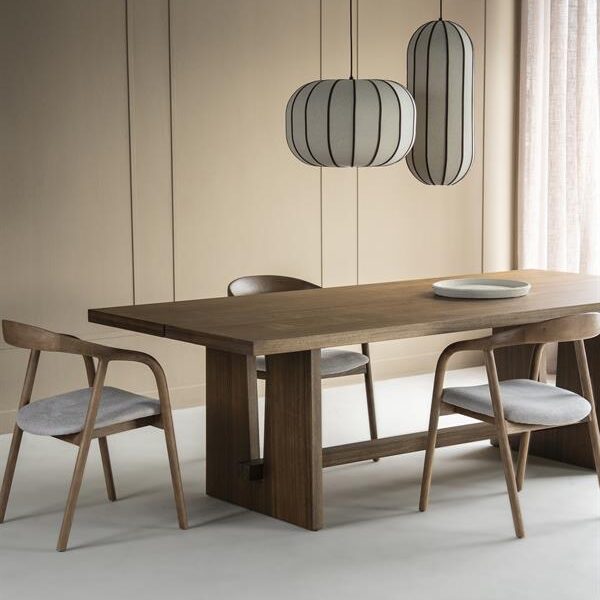 Eleonora1390_96616 Eettafel Lira