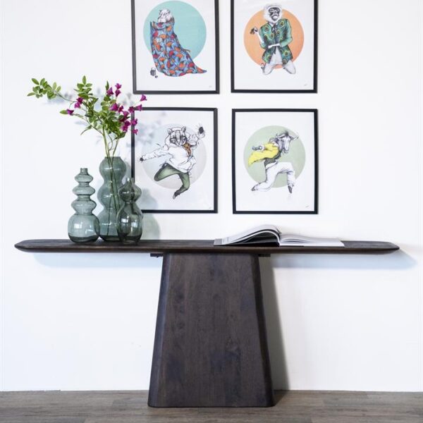 Eleonora485_95767 Sidetable Aron