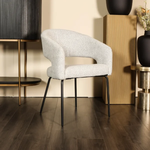 Olvi-Eetkamerstoel-2-scaled Eetkamerstoel met arm Olvi - Naturel - Boucle