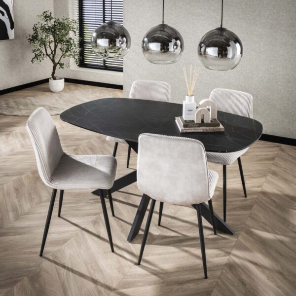 5645_64_1 Eettafel Onyx Cross 150