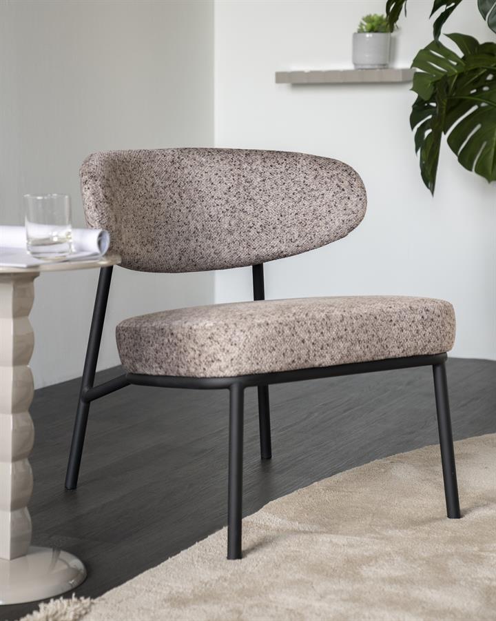 Lounge chair Jari
